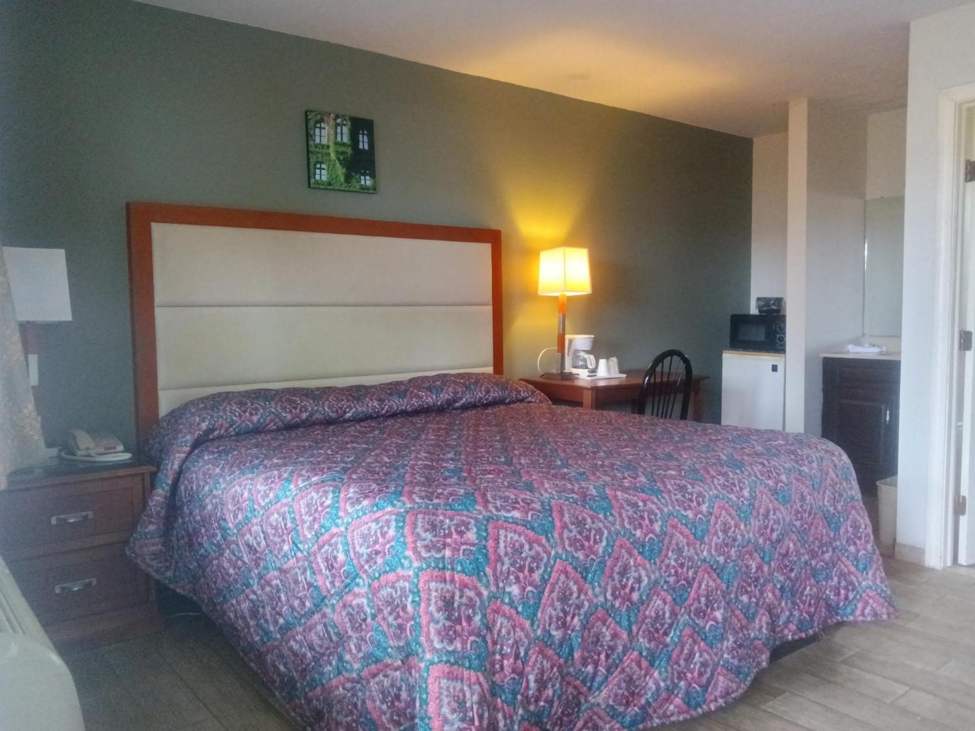 Maple Leaf Motel New Milford Extérieur photo