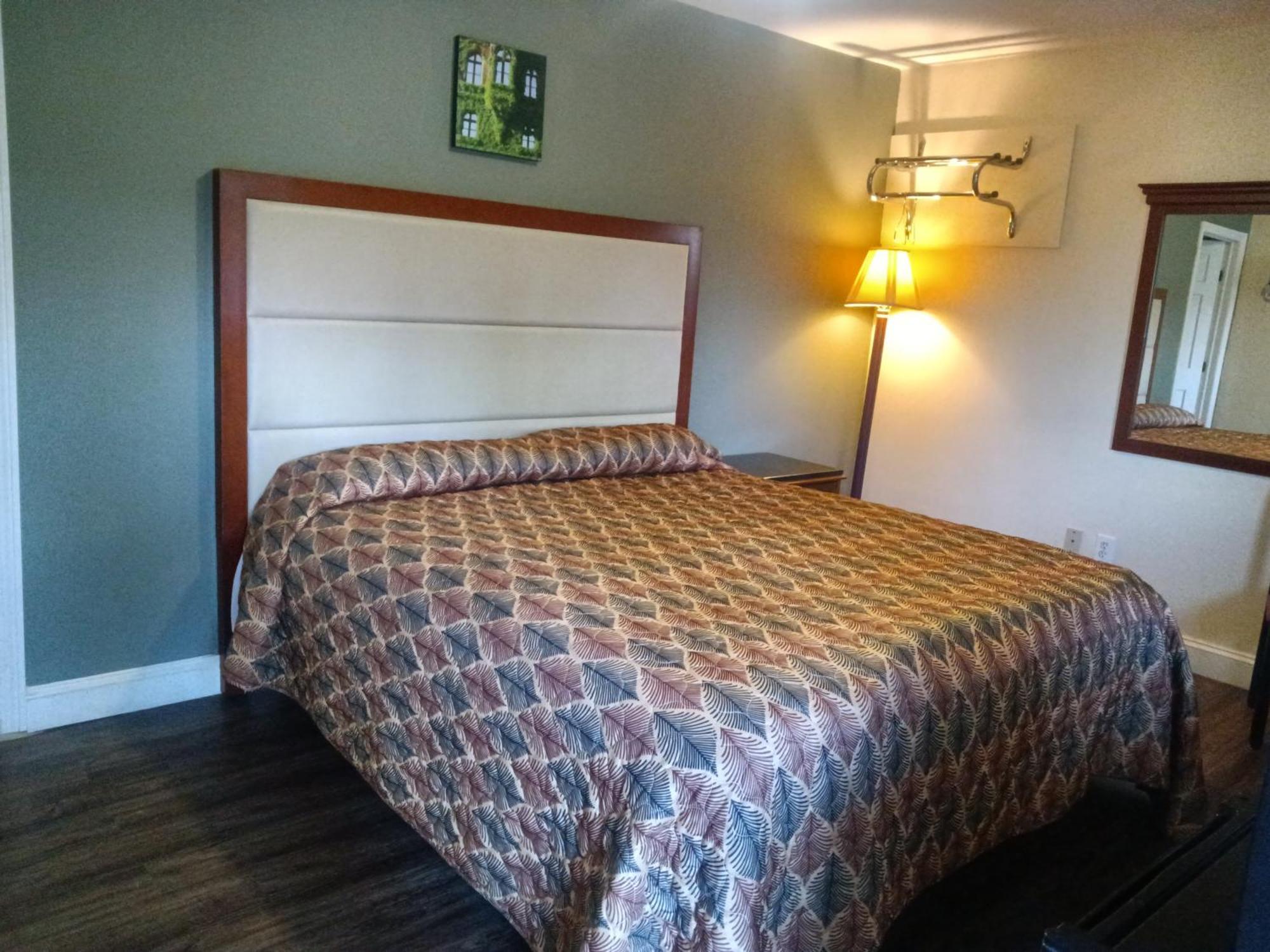 Maple Leaf Motel New Milford Extérieur photo