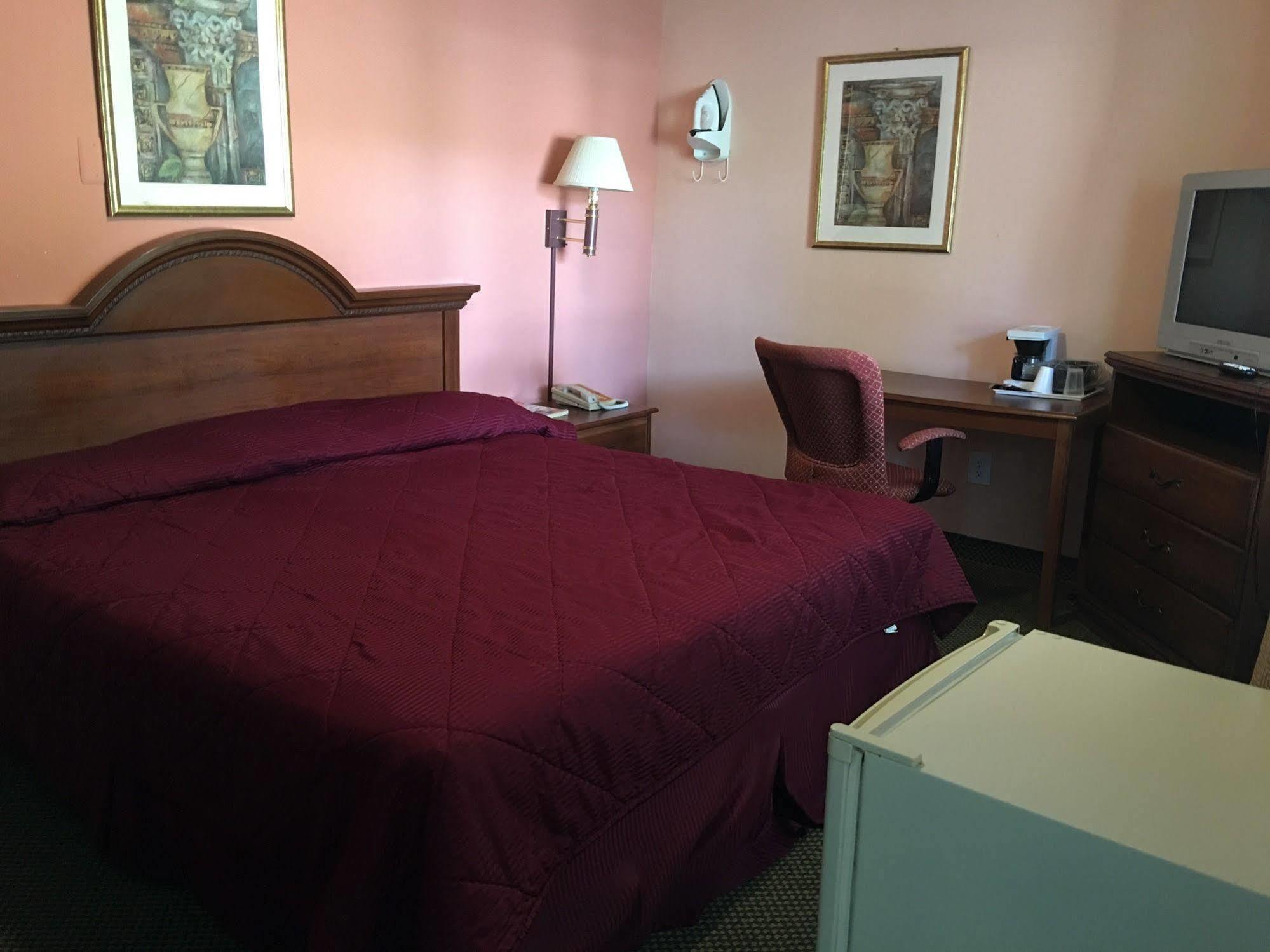 Maple Leaf Motel New Milford Extérieur photo